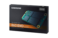 SSD 860 EVO mSATA 250GB パッケージ斜め