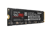 960 PRO M.2 本体斜め2 512GB